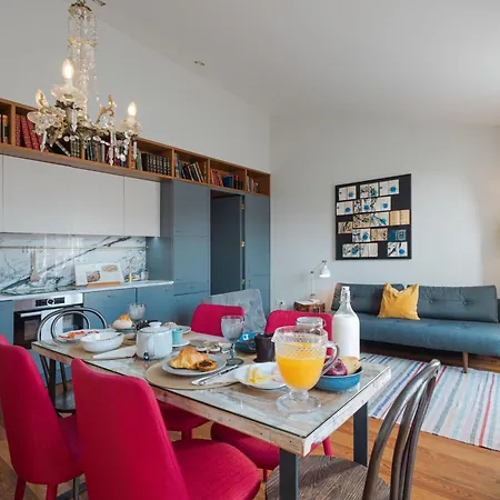 Almaria - Ex Libris Apartments | Chiado Apartment *