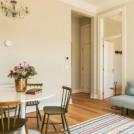 希亚多阿尔梅利亚珍藏公寓 * Lisboa